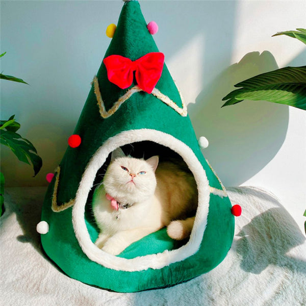 Christmas Tree Cat Bed
